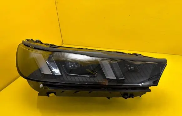 BMW iX Headlight/headlamp 5B6568602
