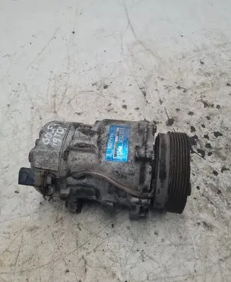 Volkswagen Golf IV Air conditioning (A/C) compressor (pump)