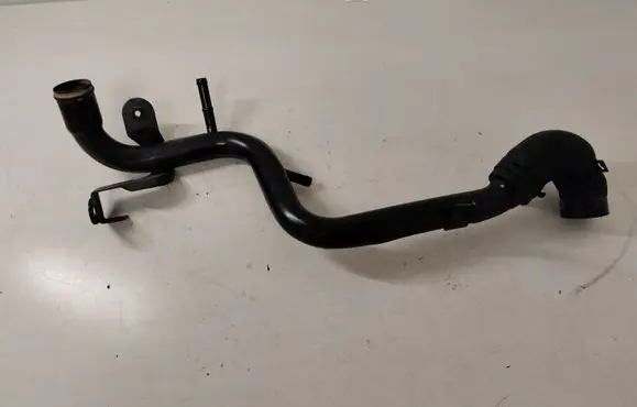 Audi A4 S4 B7 8E 8H Engine coolant pipe/hose 038121071S