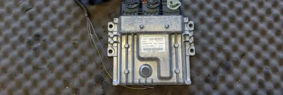 Ford Mondeo MK IV Engine control unit/module BG9112A650RJ 28334095 4095SA13391013