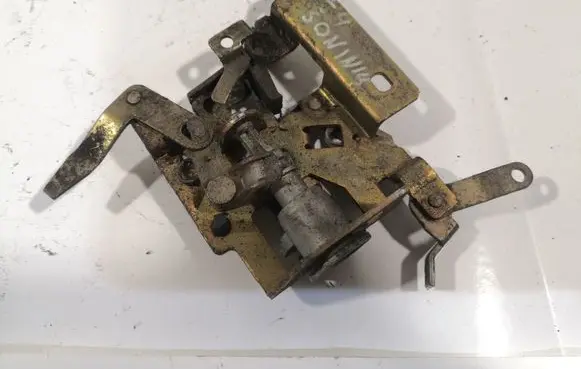 Volkswagen Transporter - Caravelle T4 Sliding door lock 721843654A 721843654