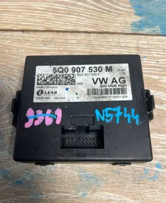 Seat Leon IV Gateway control module 5Q0907530M 535091R80 5Q0907530F