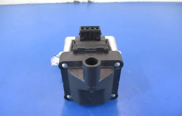 Volkswagen Polo II 86C 2F High voltage ignition coil