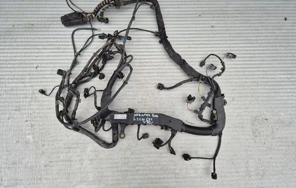 Mercedes-Benz Vito Viano W639 Engine installation wiring loom A6511501388