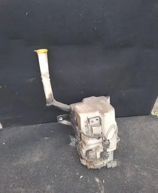 Mazda 6 Windshield washer fluid reservoir/tank GS1D67480