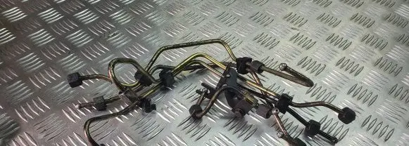 Mazda 3 I Fuel injector supply line/pipe 20997 1804B