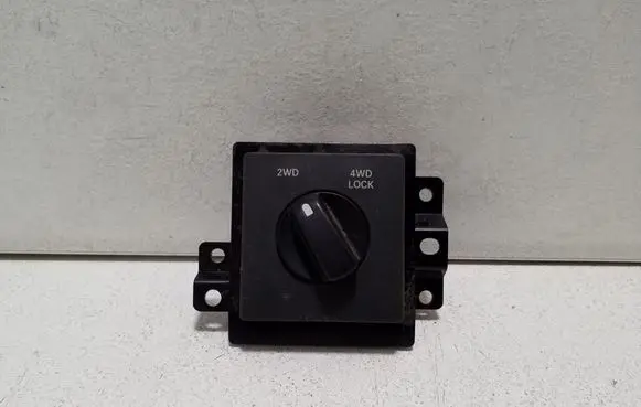 Dodge Nitro Differential lock switch 068020962AA