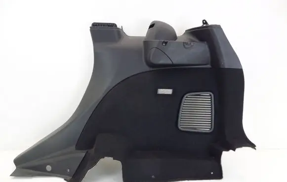 Trunk/boot lower side trim panel