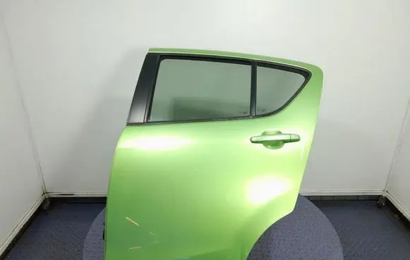 Opel Agila B Rear door