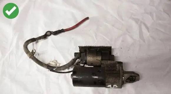 Mercedes-Benz R W251 Starter motor 1005831414