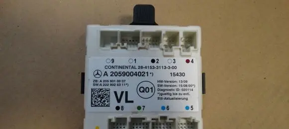Mercedes-Benz C W205 Door control unit/module A2059004021