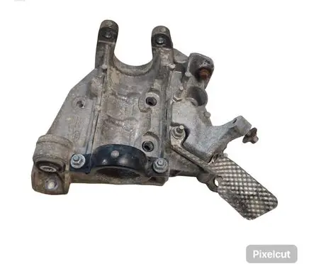 Jaguar E-Pace Driveshaft support bearing bracket J9C34H473 J9C34H473AA NHT1BXC600