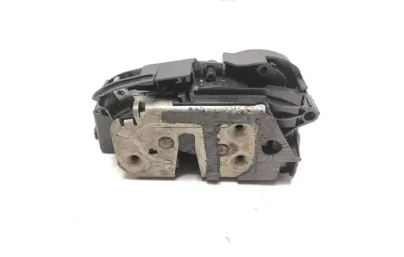 Volvo V60 Front door lock 31301738