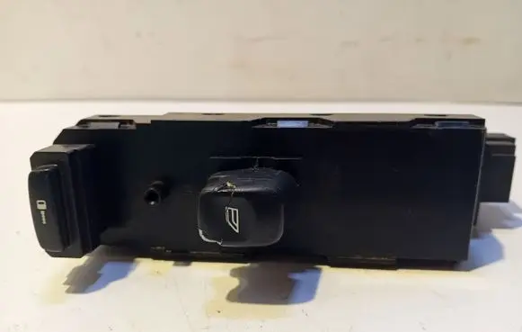 Volvo S60 Electric window control switch 5586N3RUA
