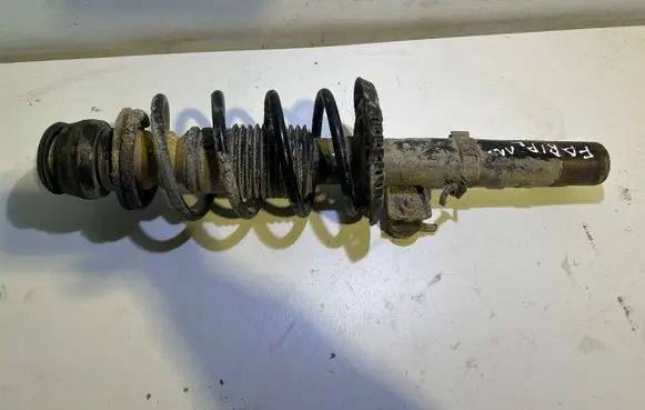 Skoda Fabia Mk2 (5J) Front shock absorber/damper 