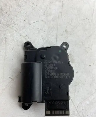 Volkswagen Scirocco Air flap motor/actuator 5Q0907511L