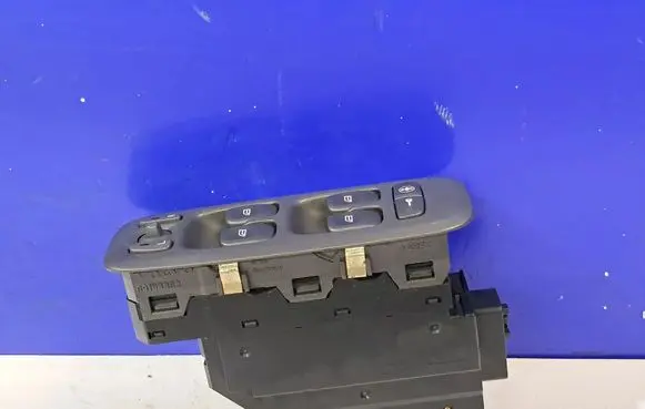 Volvo S60 Electric window control switch 30658116