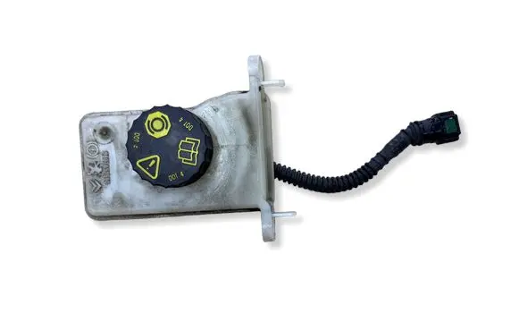 Peugeot 308 Brake fluid reservoir 9807651580