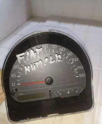 Speedometer (instrument cluster)