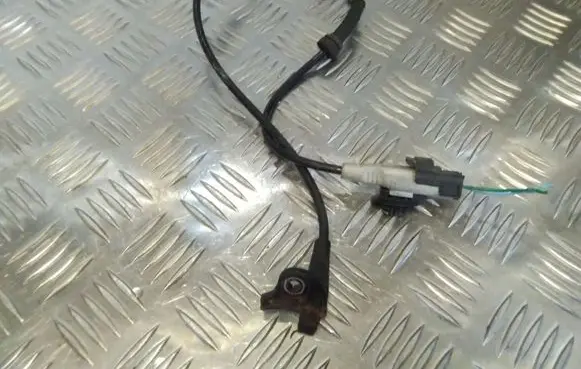 Citroen C4 I ABS brake wheel speed sensor 9659058280