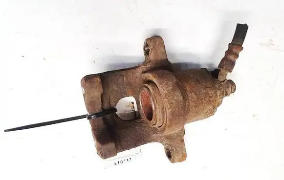 Lexus RX 300 Rear brake caliper 