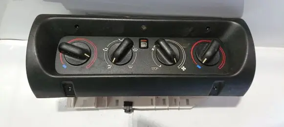 Renault Safrane Interior fan control switch 7700808863