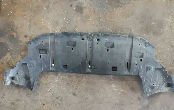 Peugeot 308 Front bumper skid plate/under tray 9680379780 9680379880 MP6134