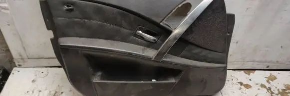 BMW 5 E60 E61 Front door card panel trim 93762571 032650