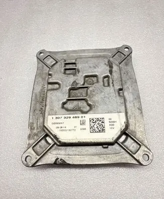 Jeep Cherokee Headlight ballast module Xenon 130732948901 10EEG130772