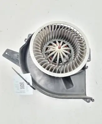 Volkswagen Polo Heater fan/blower 6Q1820015G
