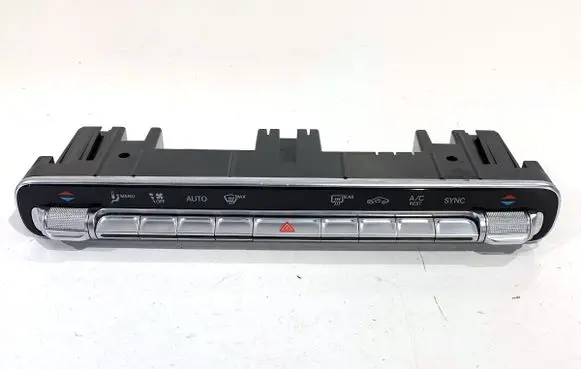 Mercedes-Benz GLE W167 Interior fan control switch A1679058202