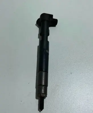 Mercedes-Benz GLC X253 C253 Fuel injector A6510700587