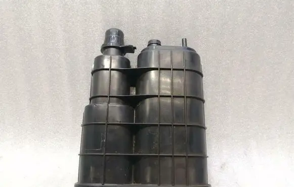 Mercedes-Benz GLS X166 Active carbon filter fuel vapour canister A1664700359