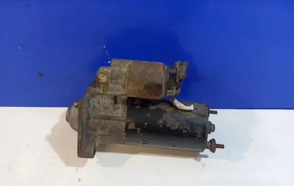 Volvo XC70 Starter motor 8251551