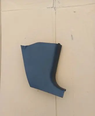 Foot area side trim