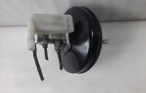 Ford Fiesta Brake booster 8V512B195LE