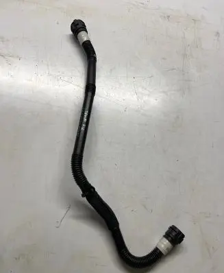 Tesla Model 3 Engine coolant pipe/hose 107760300