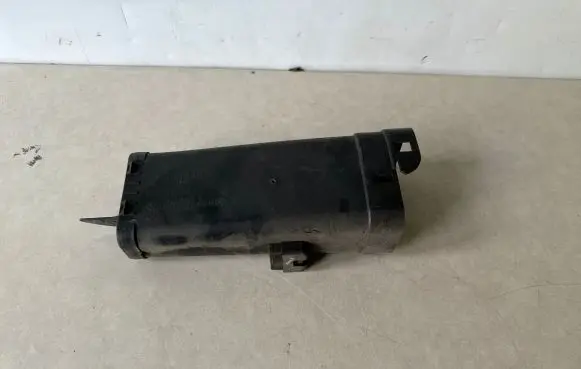 BMW 4 F32 F33 Air intake duct part 7602650