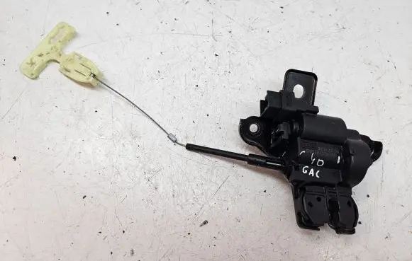Ford Mondeo MK V Tailgate/trunk/boot lock/catch/latch DS73F43282AD