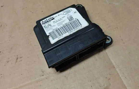 Peugeot 308 Airbag control unit/module 9807568180