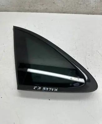 Porsche Macan (95B) Rear side window DOT24M98AS3 43R002092 E000255