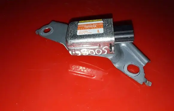 Lexus RX 300 Airbag deployment crash/impact sensor 8983448010 1879000740