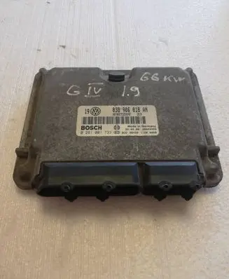 Volkswagen Golf IV Engine control unit/module 038906018AN 0281001733 28SA3455