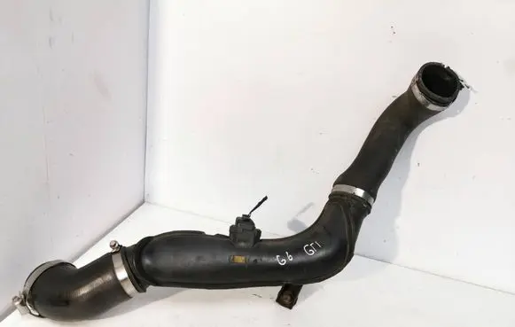 Volkswagen Golf VI Intercooler hose/pipe 1K0145770N