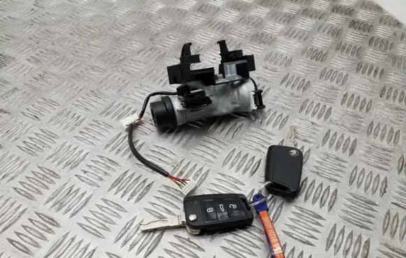 Skoda Octavia Mk3 (5E) Ignition lock 5Q0905865 5E0959752 1K0905851
