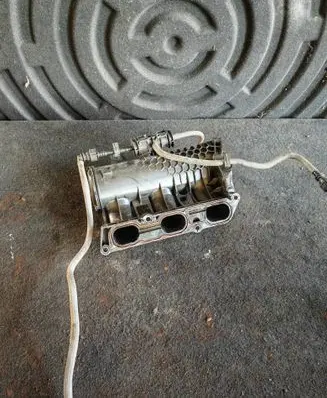 Peugeot 3008 I Intake manifold 9802101480