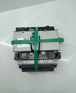 BMW 7 F01 F02 F03 F04 Engine ECU kit and lock set 8511984 030105230 0281017374