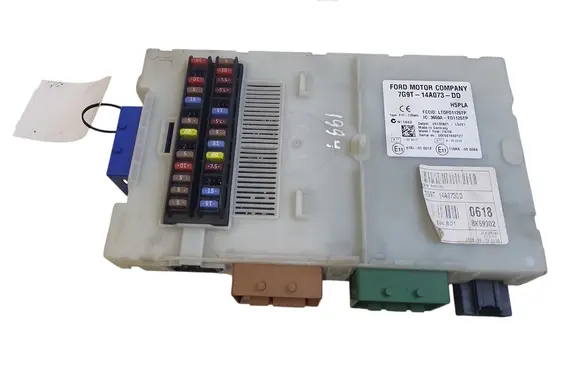 Ford Mondeo MK IV Comfort/convenience module 7G9T14A073DD 28130621L5221
