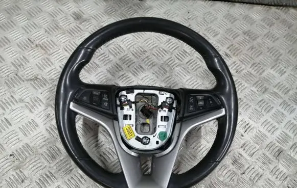 Chevrolet Trax Steering wheel