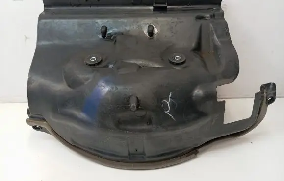 Mercedes-Benz GLE (W166 - C292) Heat shield in engine bay A1666207701
